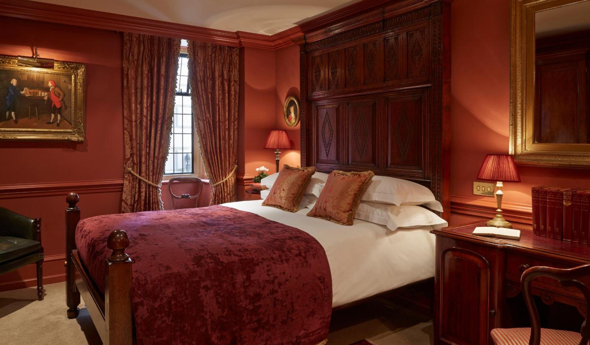 Batty Langley'S Hotel London Bagian luar foto A bedroom at the hotel